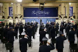 من هم تزریق نوبت سوم واکسن را انجام دادم