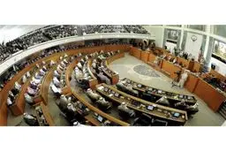 پارلمان کویت نرسیده با دولت درگیر شد