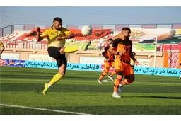 سه امتیاز سپاهانی‌ها از یک بازی جنجالی در رفسنجان