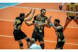 بازگشت سپاهان به صدر لیگ والیبال