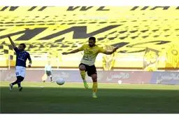 سپاهان به صدر نزدیک‌تر شد