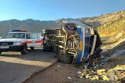 تصادف تریلی در جاده سلفچگان + ۲ کشته و ۳ زخمی