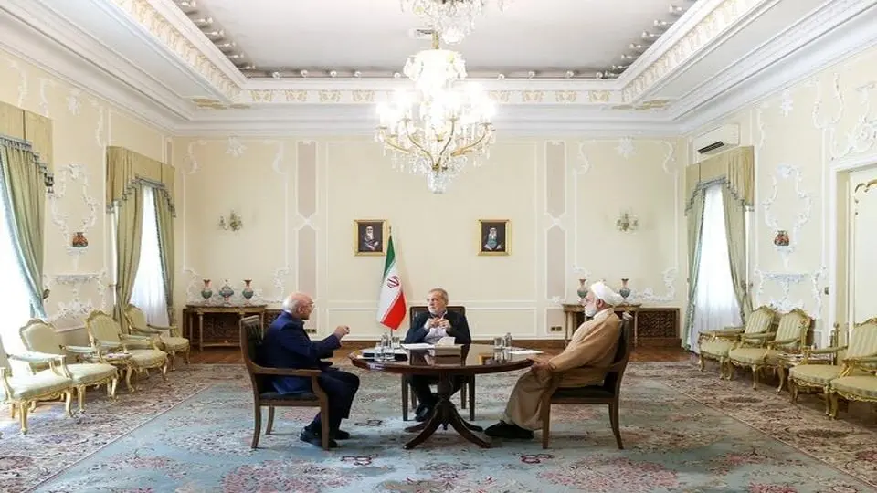 نشست مشترک سران قوا به میزبانی رئیس جمهور