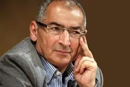 صادق زیباکلام ممنوع‌التدریس شد 