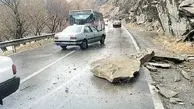 خطر ریزش سنگ در جاده کرج - چالوس