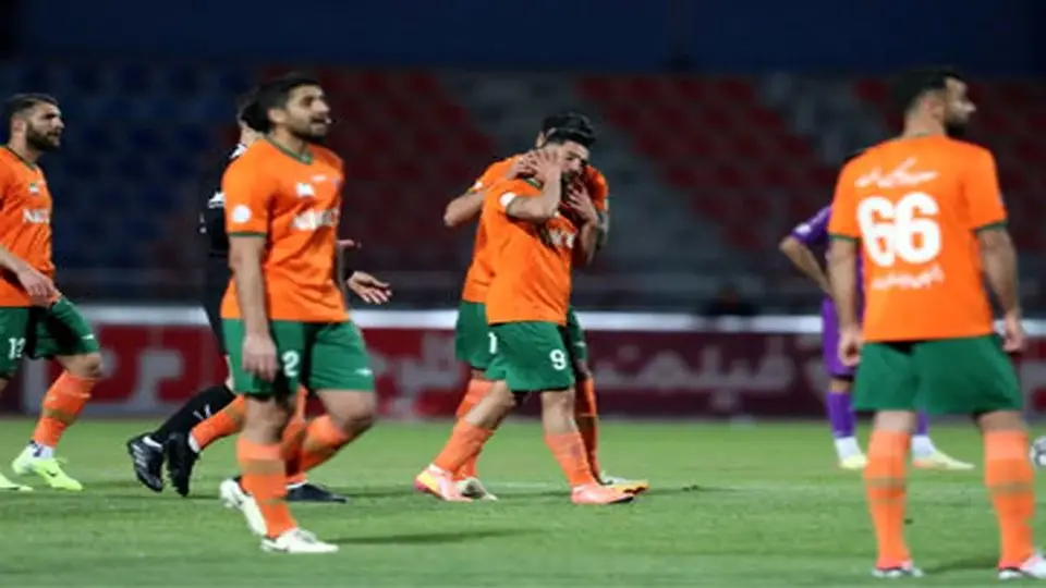 آخرین اخبار از مشکل مجوز حرفهای دو باشگاه مس رفسنجان و مس کرمان