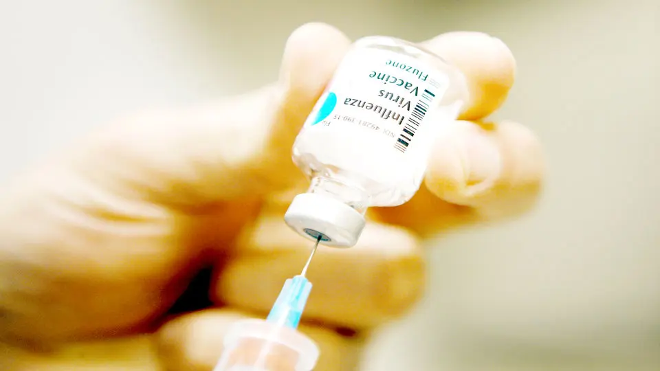 واکسن‌ آنفلوانزا؛ کمیاب و گران