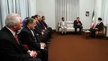 تصاویری قدیمی از دیدار هوگو چاوز با رهبر انقلاب + عکس