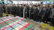 مراسم بزرگداشت ابراهیم رئیسی در حسینیه امام خمینی با حضور رهبری