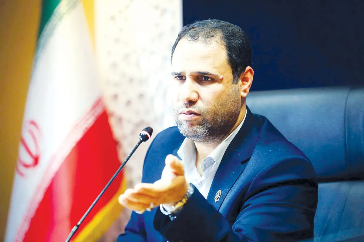 200 هزار معلم کم داریم