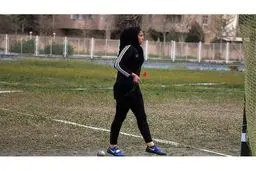 دختر 18 ساله رکورد پرتاب چکش بزرگسالان را شکست
