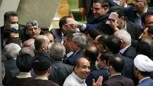 انتقاد شدید روزنامه نزدیک به قالیباف از تندروهای اصولگرا