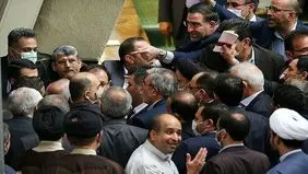 انتقاد شدید روزنامه نزدیک به قالیباف از تندروهای اصولگرا