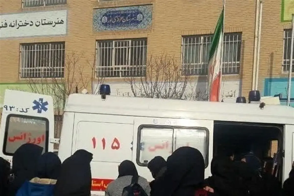 نظام در موضوع مسمومیت‌ها باید از مردم یاری و کمک بگیرد/ به پزشکان اجازه دهید تا علت مسمومیت‌ها را اعلام کنند