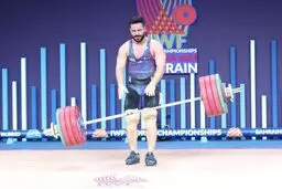علت غیبت قهرمان جهان در اردوی تیم ملی وزنه‌برداری
