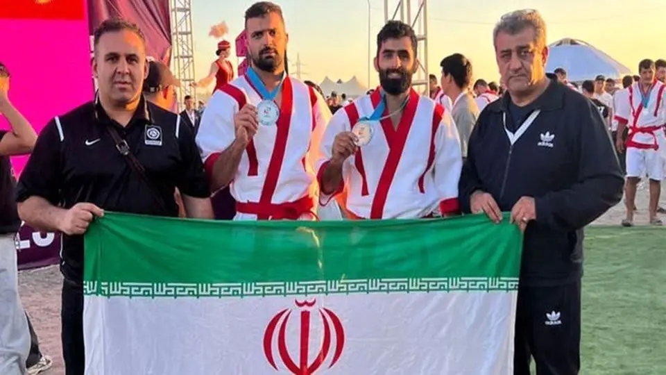 ایران تحصد میدالتین فضیة وبرونزیة فی بطولة العالم للمصارعة التقلیدیة