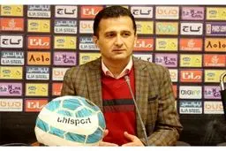 محمودزاده: تیم‌های لیگ برتری می‌توانند ۲۰ بازیکن بزرگسال داشته باشند