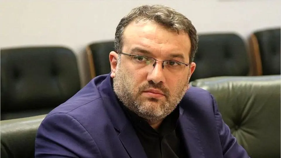 دلار ۱۳۰ هزار تومانی در زمستان قابل انتظار است/ تورم ۴۱ درصدی مشروط به توقف استقراض دولت است