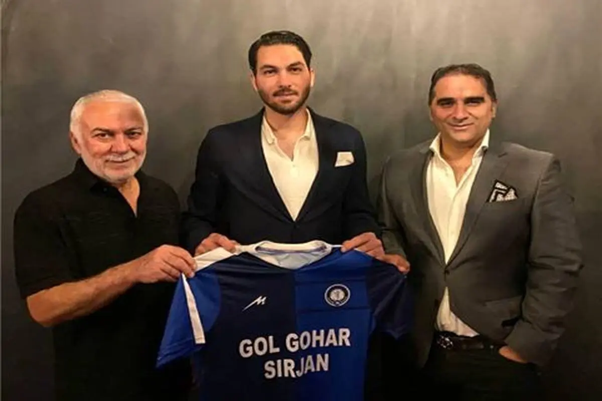 علیرضا حقیقی در سیرجان آبی پوش شد!