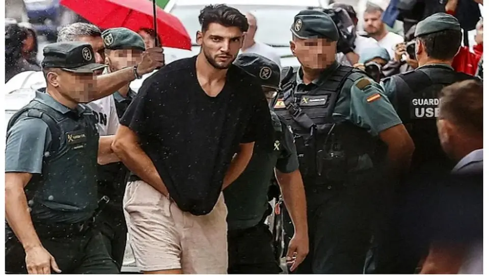 رافا میر ستاره لالیگا به تجاوز متهم شد

