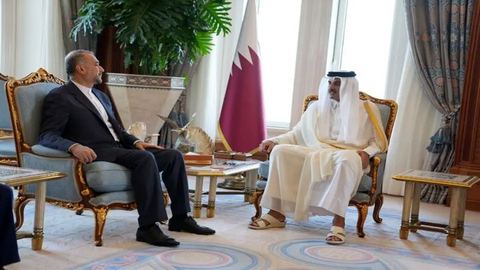 Iran FM, Emir of Qatar hold meeting in Doha