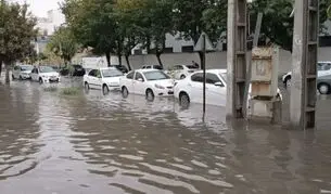 آخرین وضعیت مازندران در پی بارندگی شدید؛  امکان رانش  وجود دارد / از سفرهای غیر ضروری بپرهیزید / برق مناطق مختلف قطع شده است