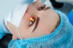 هزینه ۲۰۰  تا ۳۰۰ میلیونی عمل تغییر رنگ چشم در کشور