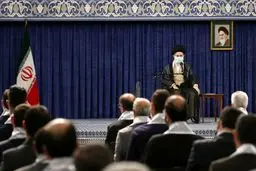 پایبندی ورزشکاران به مسائل دینی تأثیر معنوی و اجتماعی دارد