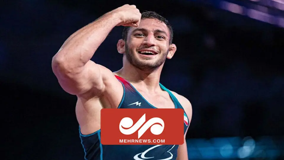 آذرپیرا با پیروزی آسان به یک‌چهارم رسید