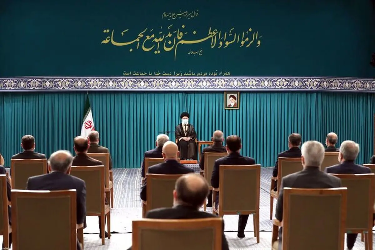 دیدار رئیس‌جمهور و اعضای هیئت دولت با رهبر معظم