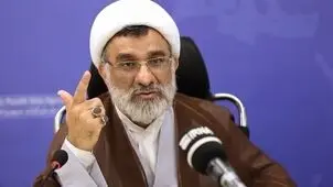 خسروپناه: قریب به اتفاق بانوانی که کشف حجاب کرده‌اند، هیچ لجاجتی با نظام ندارند