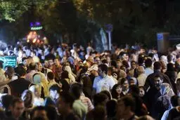 جامعه‌ای در حال جزیره‌ای‌شدن

