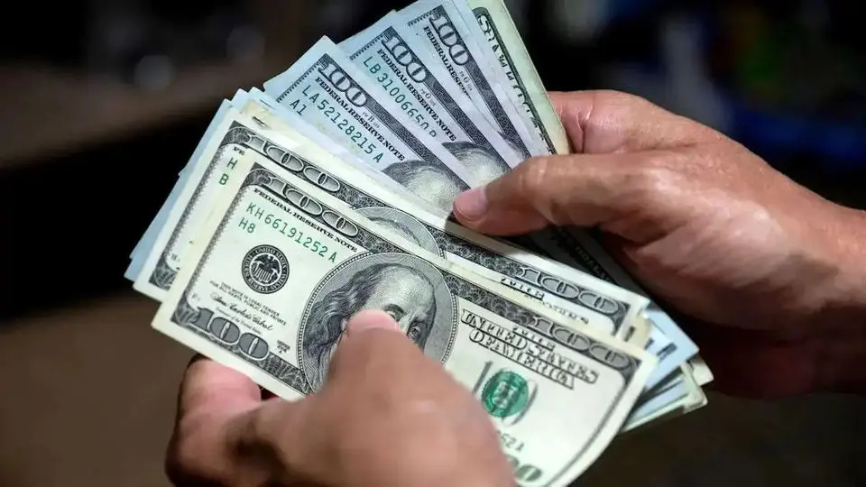 قیمت دلار فردایی؛ پنجشنبه ۱۹ تیر ۱۴۰۴/ مقاومت دلار شکست