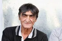 عکس جدید از ناصر محمدخانی در لباس مشکی