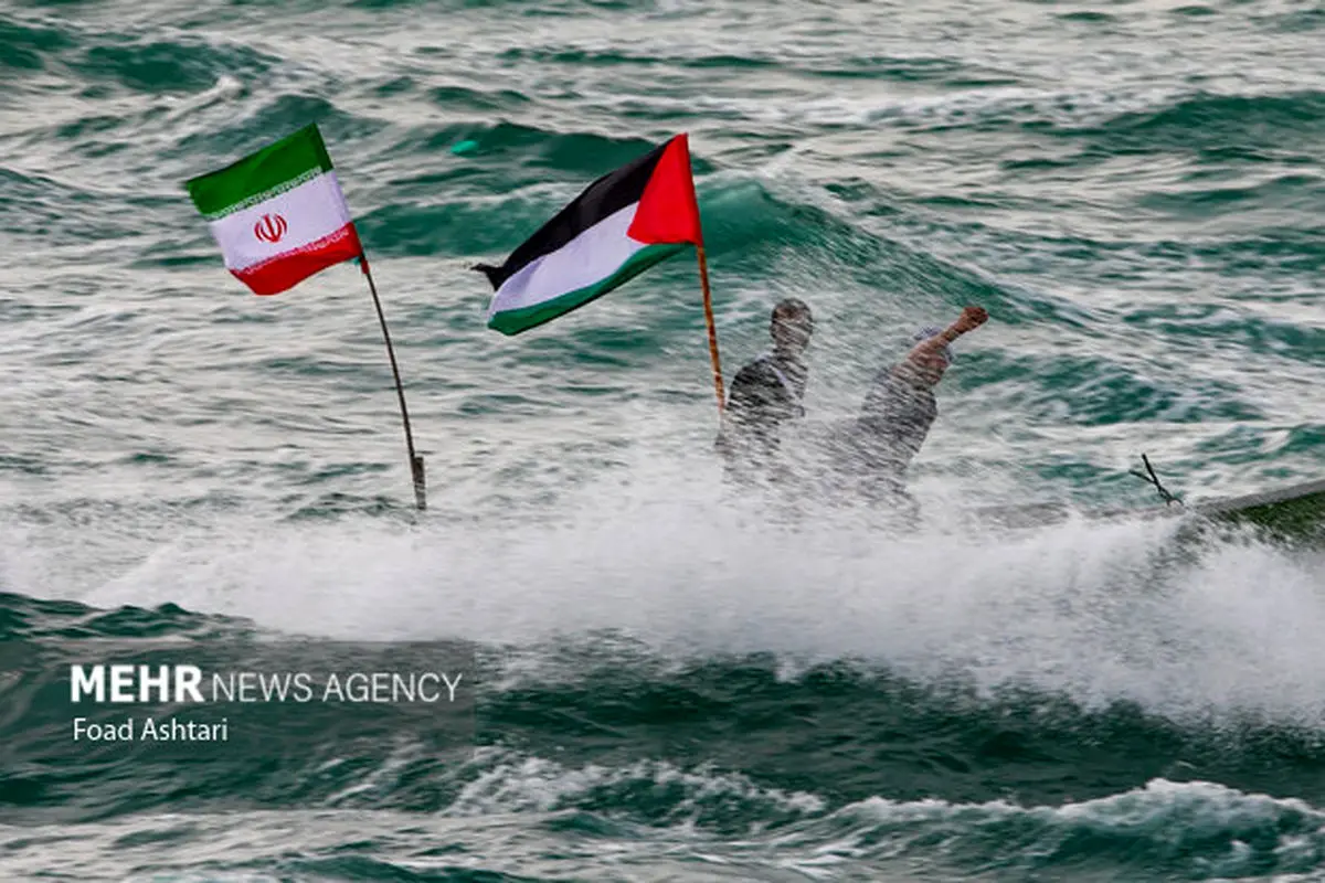 IRGC holds naval parades in Caspian Sea, Persian Gulf
