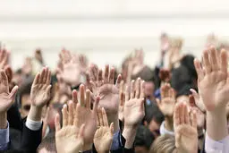 مردمی‌سازی حکمرانی در زمانه فقدان دموکراسی شهری