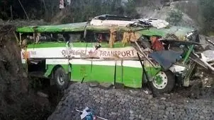 سقوط اتوبوس به دره در فیلیپین با ۴ کشته و ۲۳ زخمی

