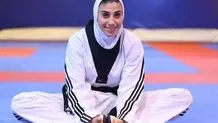 پرچم به ناهید رسید