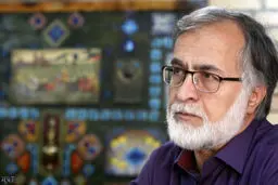 عطریانفر: امام خمینی مردم را «رعیت» نمی‌دانست و واقعا به جمهوریت اعتقاد داشت

