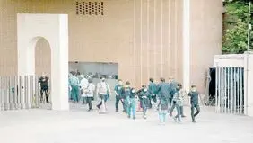 تهدید به جای آموزش