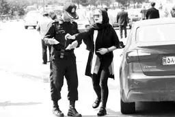 چالش‌های یک پیامک