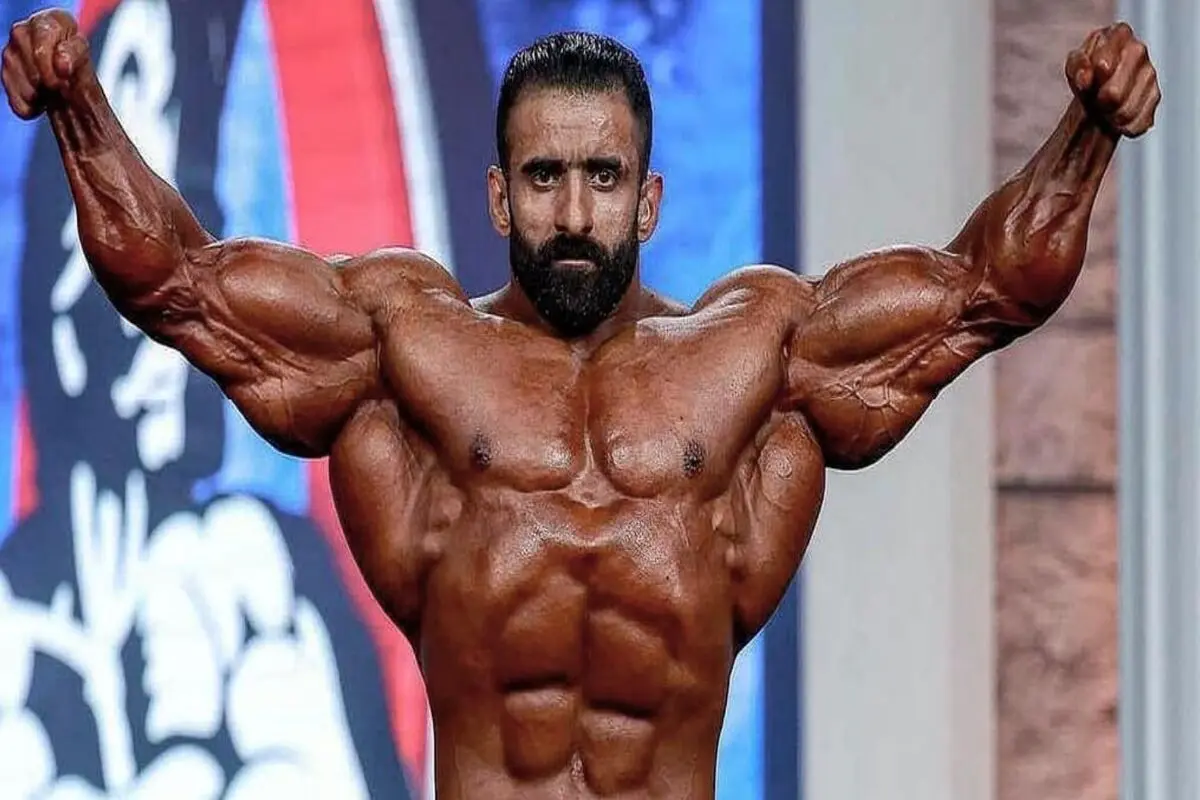 هادی چوپان فاتح آرنولدکلاسیک انگلیس شد
