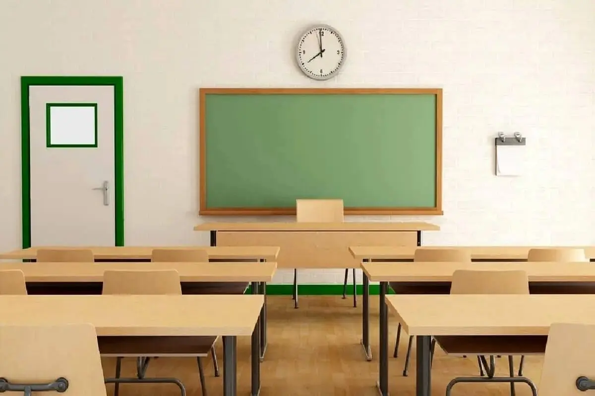 مدارس جامانده
 از آموزش
