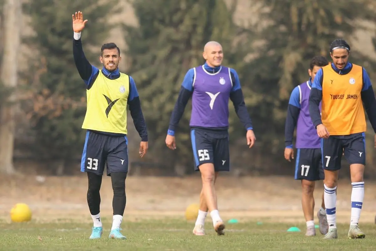 مدافع استقلال به دربی می‌رسد؟