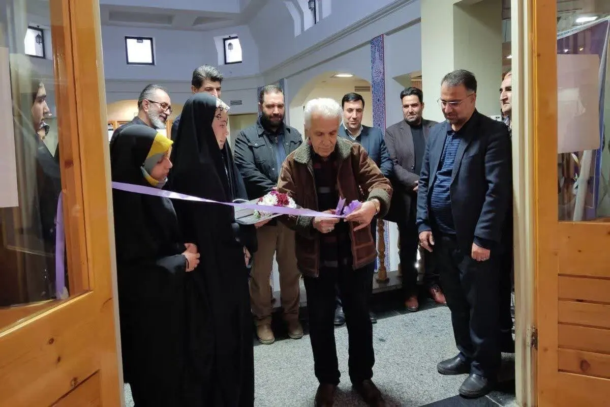 نمایشگاه هنرهای تجسمی فجر، بخش "تجسم هنر" درهمدان گشایش یافت