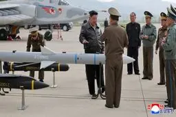 رهبر کره شمالی: تصمیم ما برای حفظ سلاح‌های هسته‌ای درست بوده است