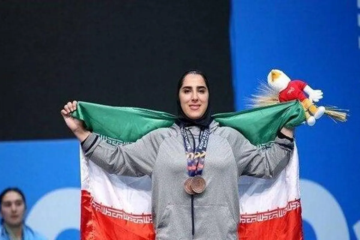 کسب اولین مدال طلای وزنه‌برداری بزرگسالان آسیا توسط الهام حسینی 