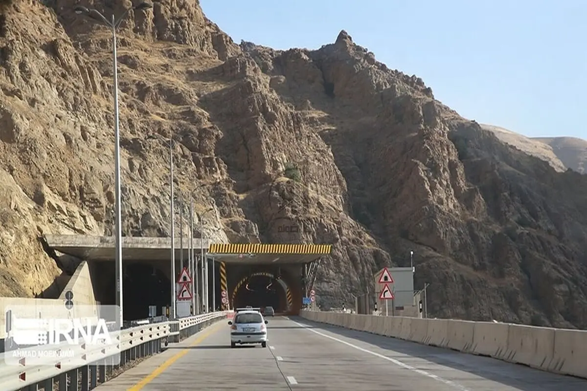 آزادراه تهران - شمال و محور کرج - چالوس مسدود شد