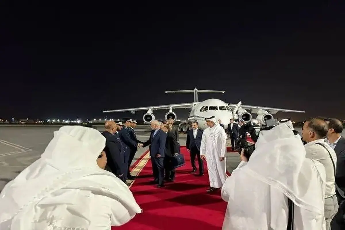 وزیر کشور وارد قطر شد