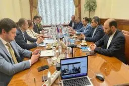 إیران وروسیا تتفقان على تطویر التعاون النقدي والمصرفي